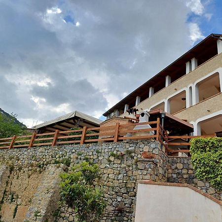 كاميروتا Country House B&B Antica Dimora Del Sole المظهر الخارجي الصورة